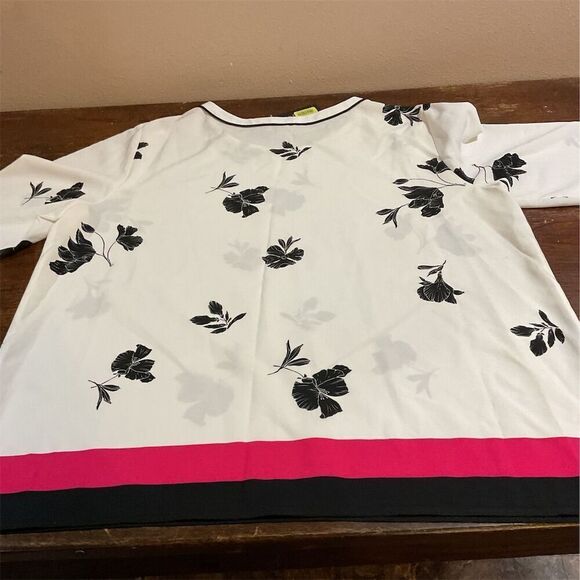 Investments XL Blouse Ivory Black Floral 3/4 Sleeve Round Neck Stripe Hem​​ - Picture 3 of 4